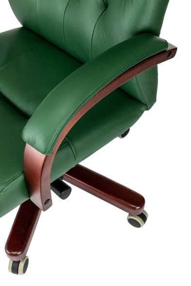 Кресло руководителя Бюрократ T-9928WALNUT 